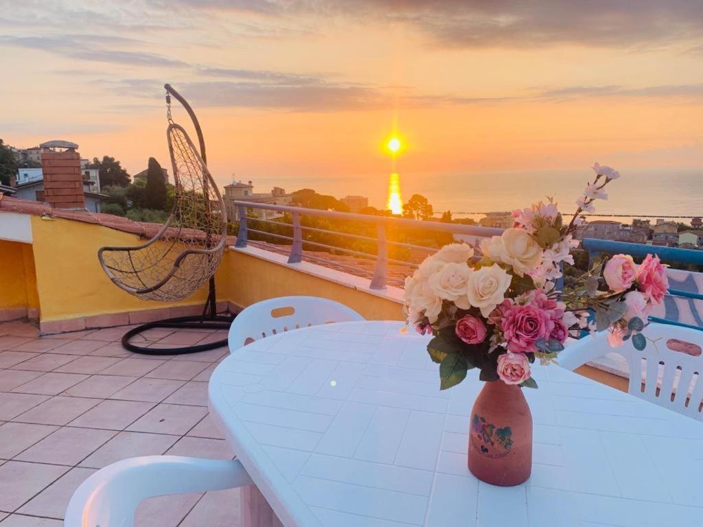 Hotel Sunrise View Grottammare